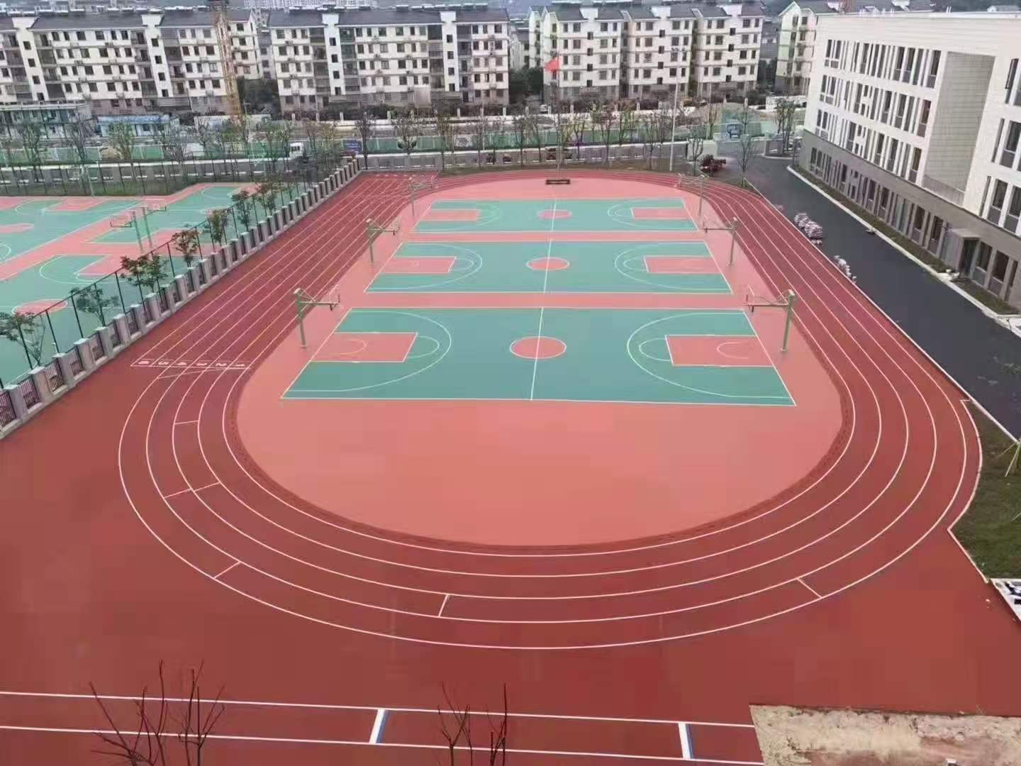银川市混合型塑胶跑道硅PU球场 - 方案